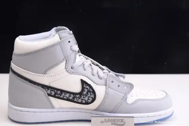 Official Maikesneakers x (DR High DR shoe box) Retro 1 CN8607-002 Jordan 0510